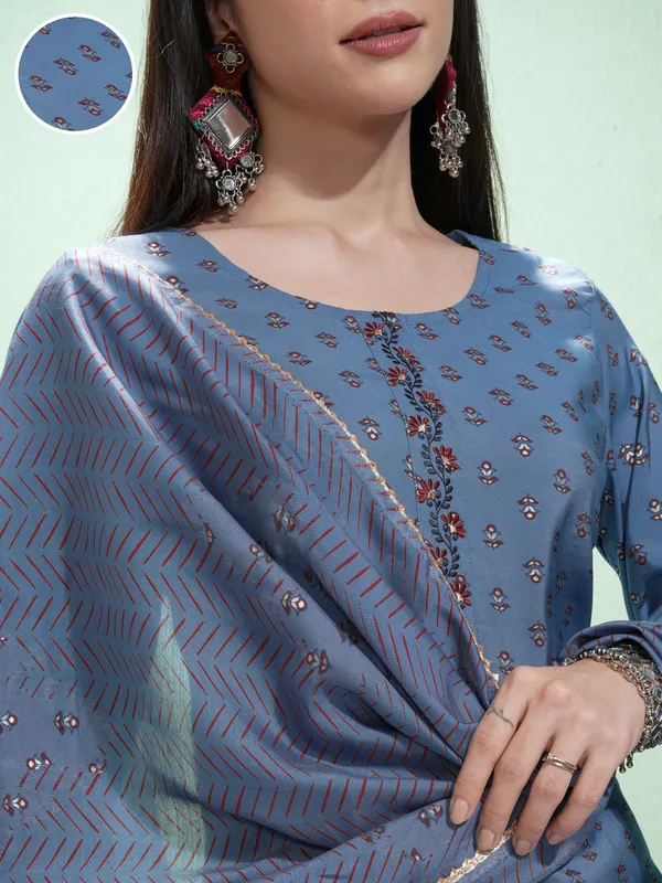 Vishudh Women Teal Printed Kurta With Trousers And Dupatta