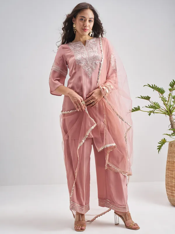 Vishudh Women Pink Embroidered Kurta With Trouser And Dupatta