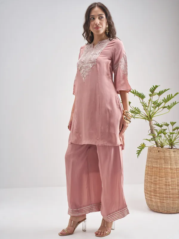 Vishudh Women Pink Embroidered Kurta With Trouser And Dupatta