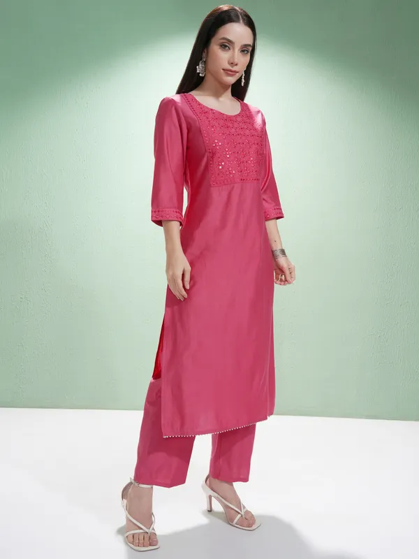 Vishudh Women Pink Embroidered Kurta With Trousers And Dupatta