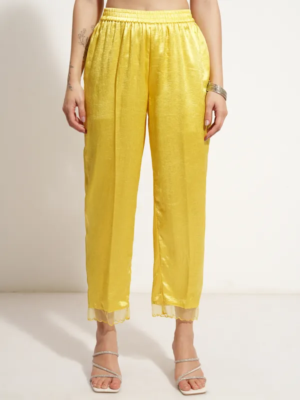 Women Kurta With Trouser And Dupatta