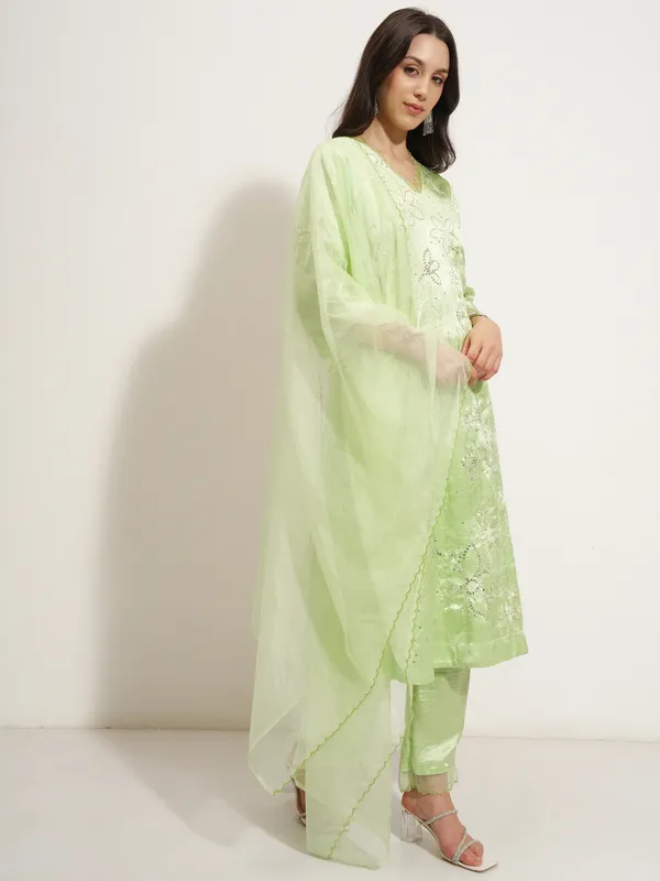 Women Kurta With Trouser And Dupatta