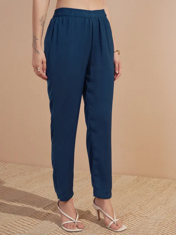 Women Kurta With Trouser And Dupatta