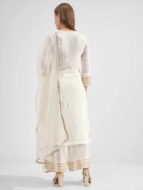 Vishudh Women Off White Embroidered Kurta And Trouser With Dupatta