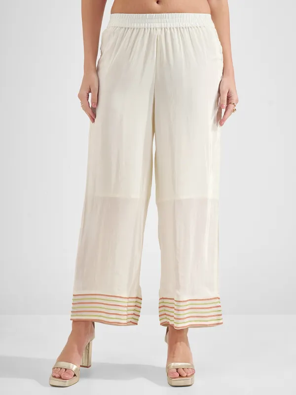 Vishudh Women Off White Embroidered Kurta And Trouser With Dupatta