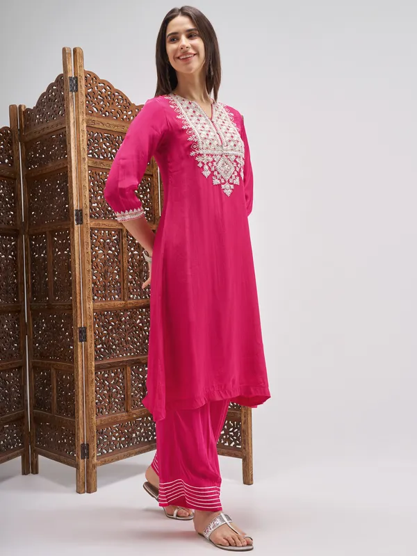 Vishudh Women Pink Embroidered Kurta And Palazzo With Dupatta