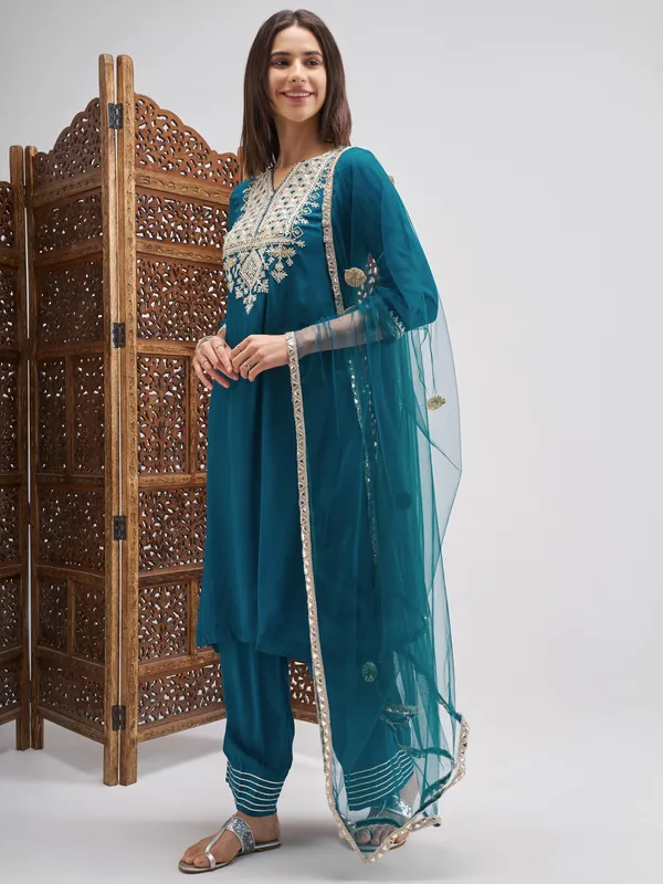 Vishudh Women Teal Embroidered Kurta And Palazzo With Dupatta