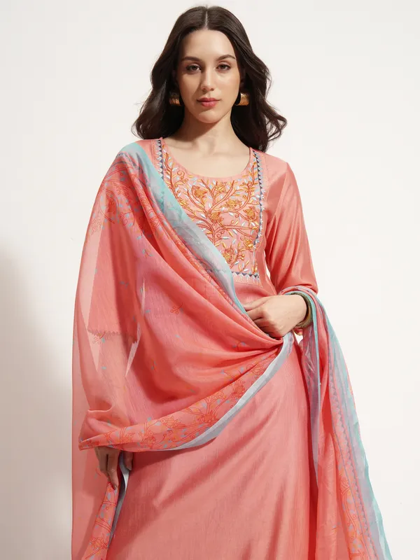 Women Kurta With Palazzo And Dupatta