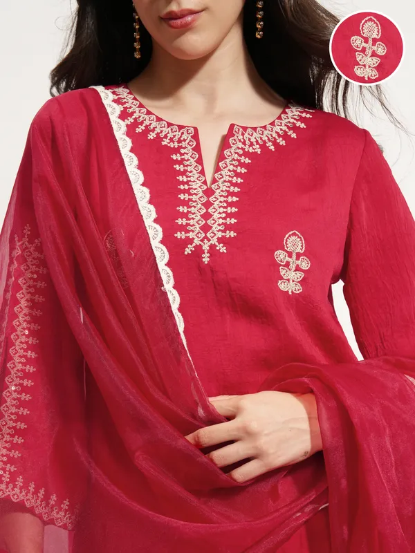 Women Kurta With Trouser And Dupatta
