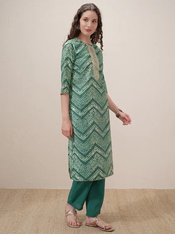 Women Kurta With Trouser And Dupatta