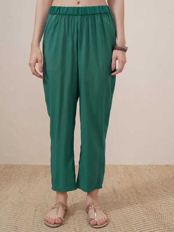 Women Kurta With Trouser And Dupatta