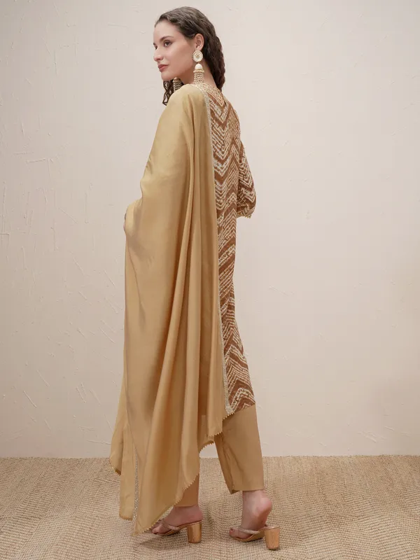 Women Kurta With Trouser And Dupatta