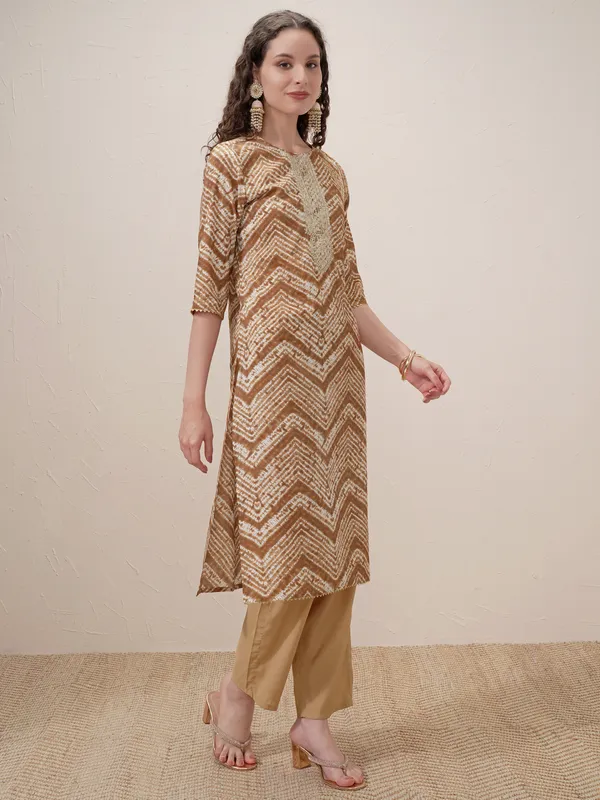 Women Kurta With Trouser And Dupatta