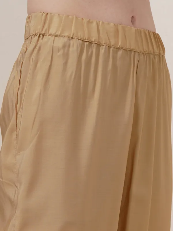 Women Kurta With Trouser And Dupatta