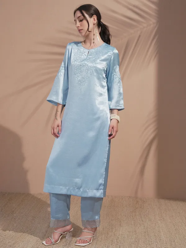 Women Kurta With Trouser