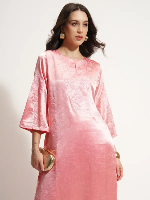 Women Kurta With Trouser