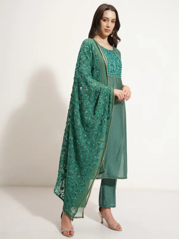 Women Kurta With Trouser And Dupatta
