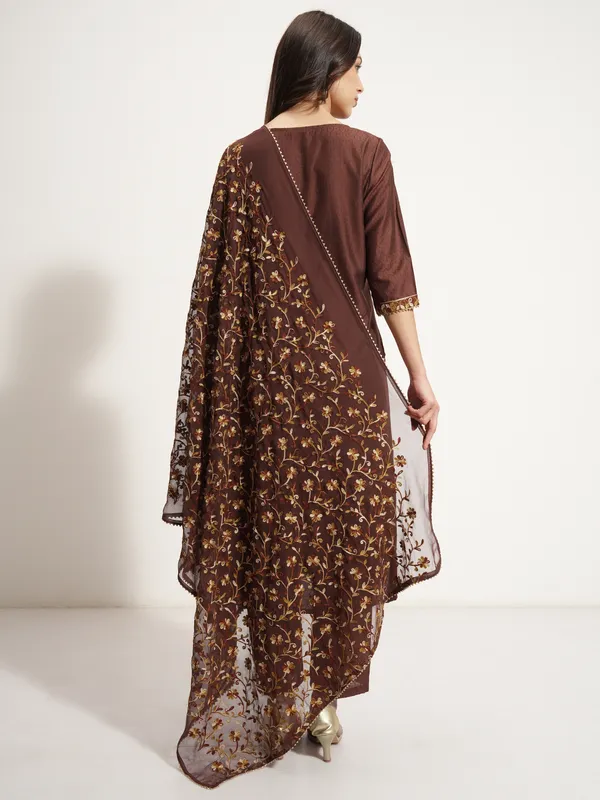 Women Kurta With Trouser And Dupatta