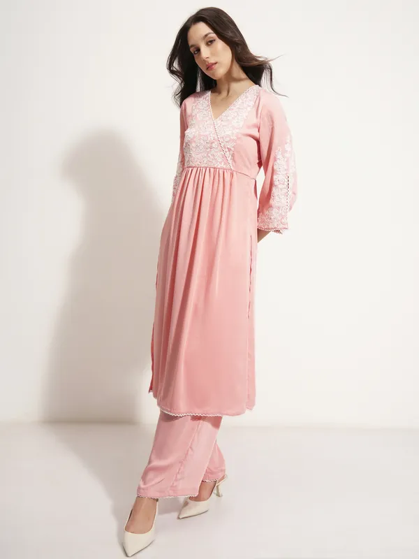 Women Kurta With Trouser And Dupatta