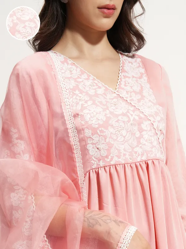 Women Kurta With Trouser And Dupatta