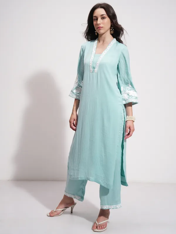 Women Kurta With Trouser And Dupatta