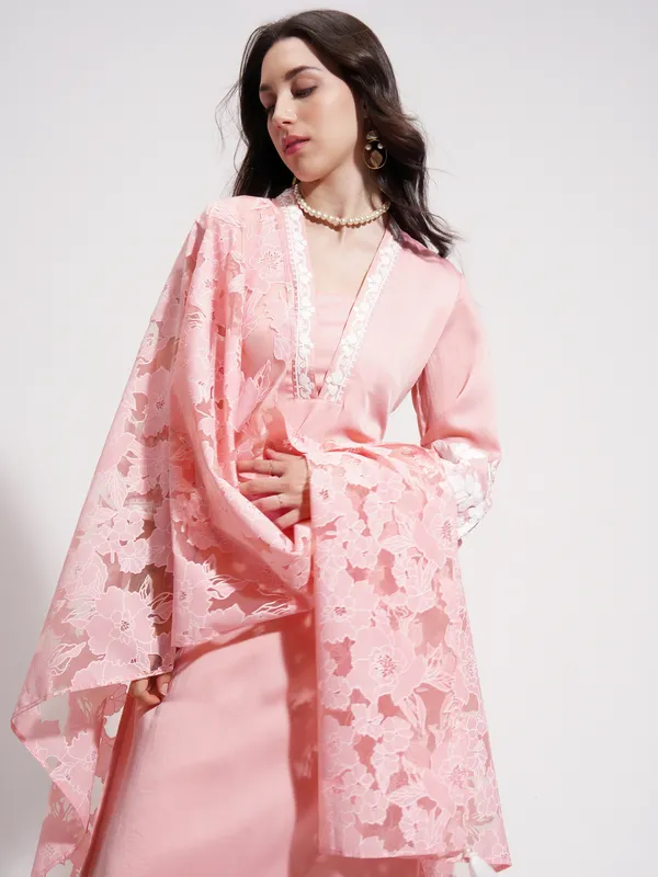 Women Kurta With Trouser And Dupatta