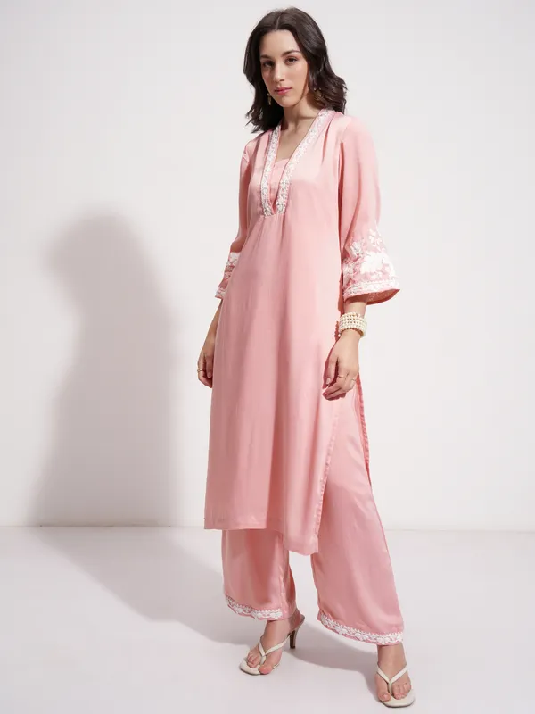 Women Kurta With Trouser And Dupatta