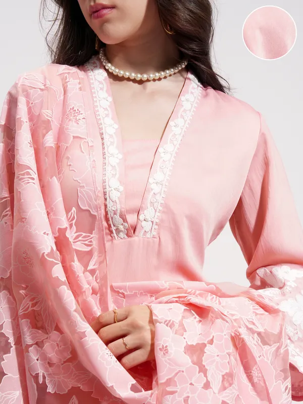 Women Kurta With Trouser And Dupatta