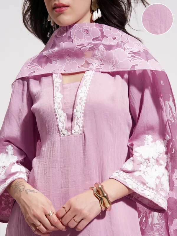 Women Kurta With Trouser And Dupatta