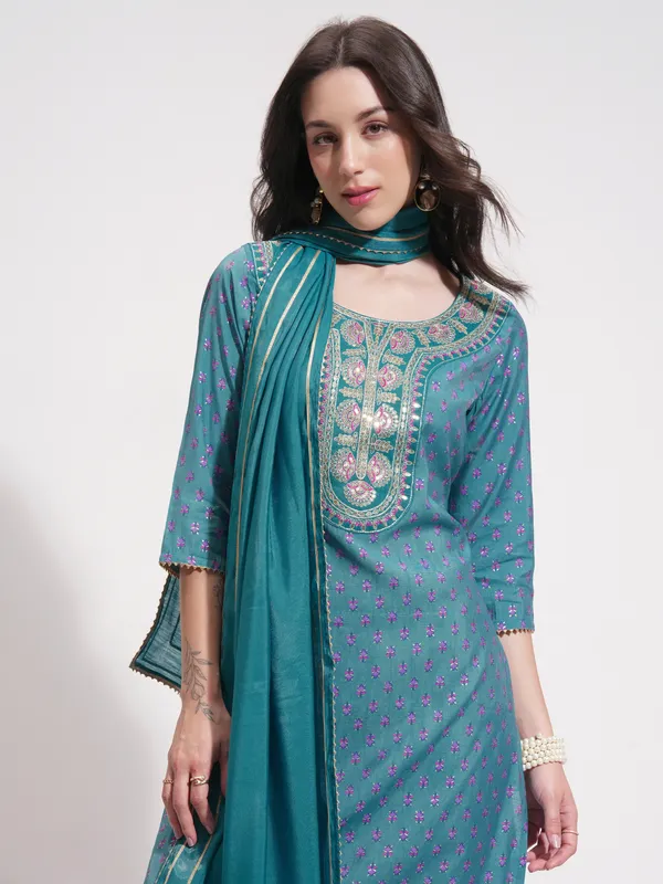 Women Kurta With Trouser And Dupatta