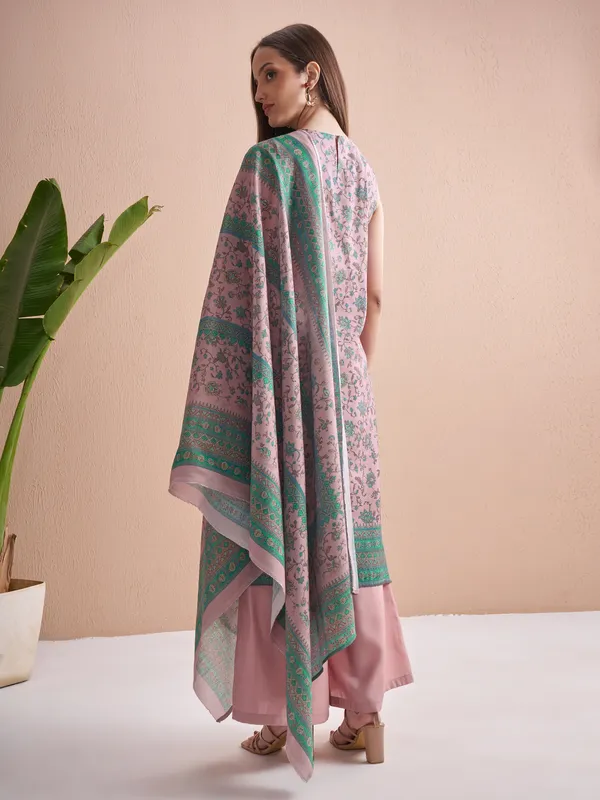 Women Kurta With Trouser And Dupatta