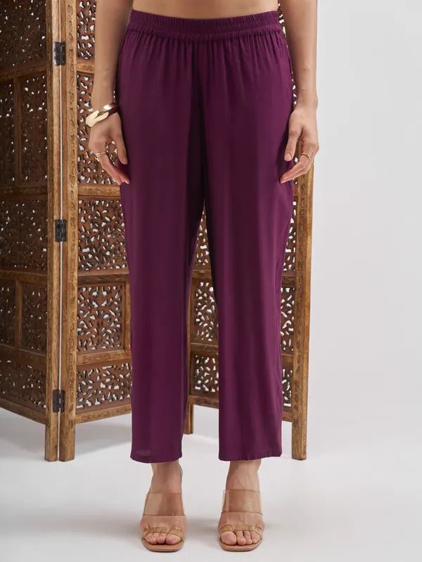 Vishudh Women Purple Embroidered Kurta And Trousers With Dupatta