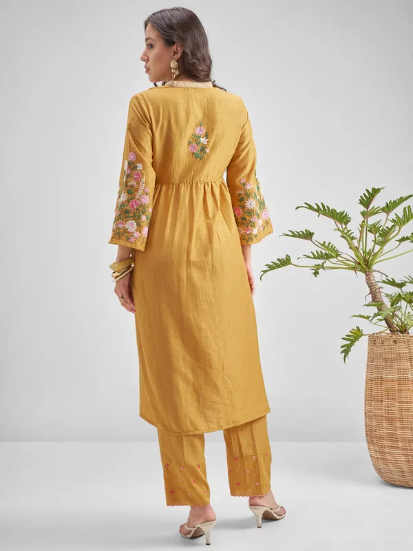Vishudh Women Mustard Embroidered Kurta With Trouser