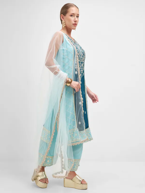 Vishudh Women Teal Embroidered Kurta And Palazzo With Dupatta