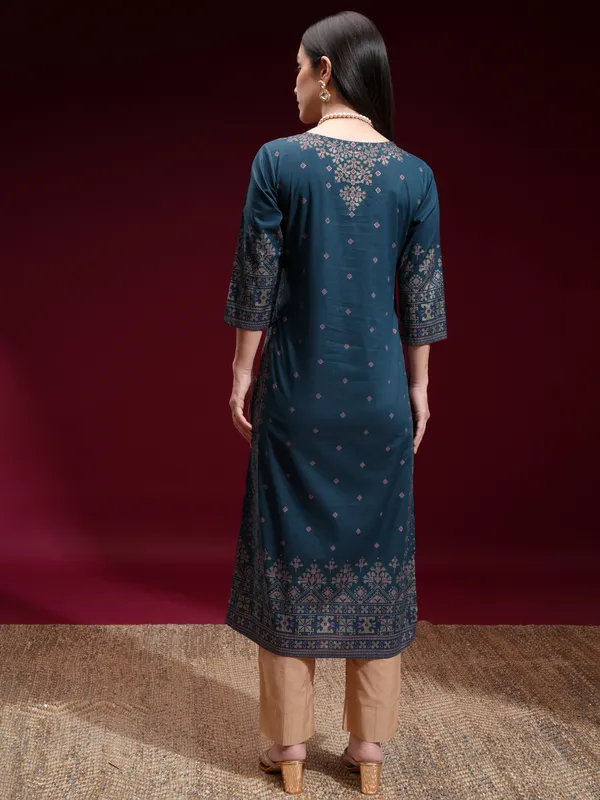  Vishudh Women Teal Printed A-Line Kurtas