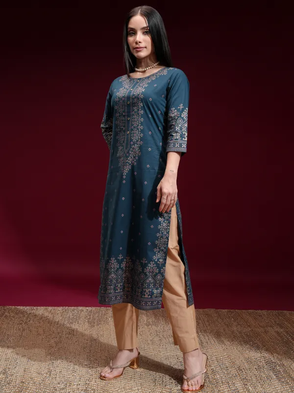  Vishudh Women Teal Printed A-Line Kurtas