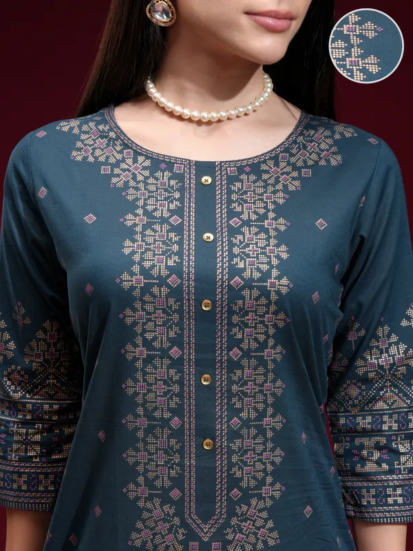  Vishudh Women Teal Printed A-Line Kurtas