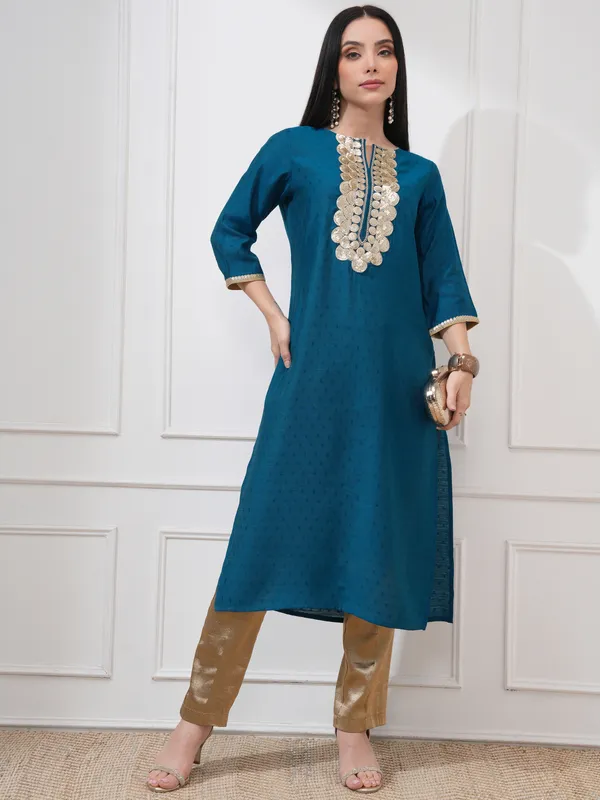 Vishudh Women Teal Embellished Straight Kurta