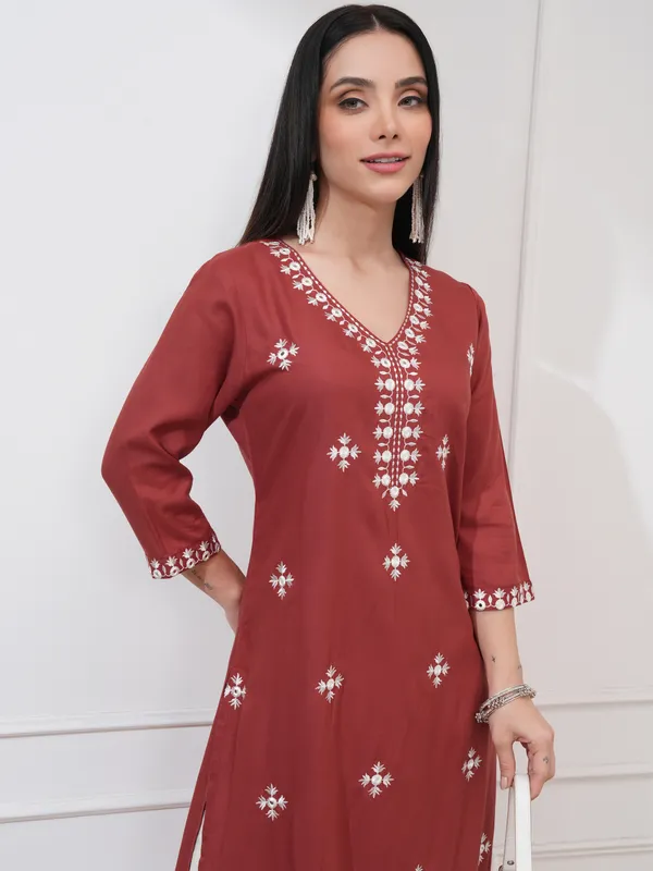 Vishudh Women Rust Embroidered Straight Kurta