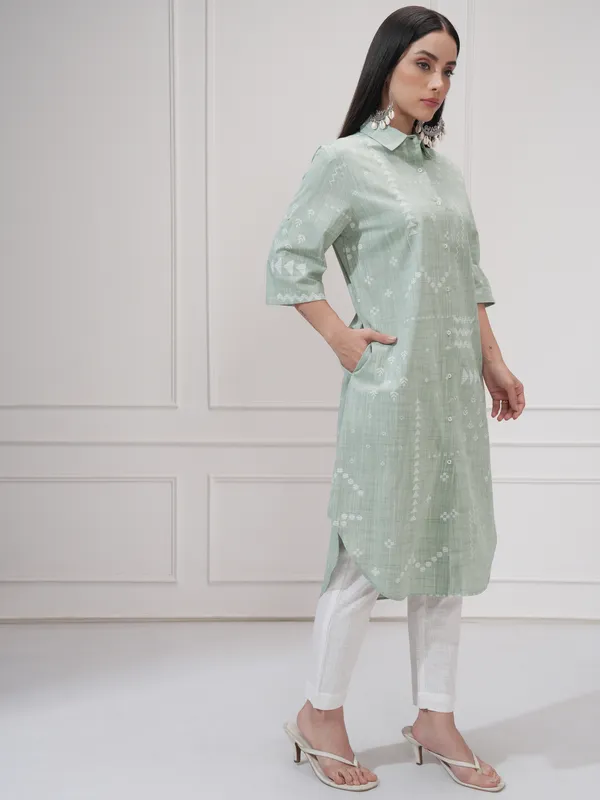 Vishudh Women Green Printed Straight Kurta