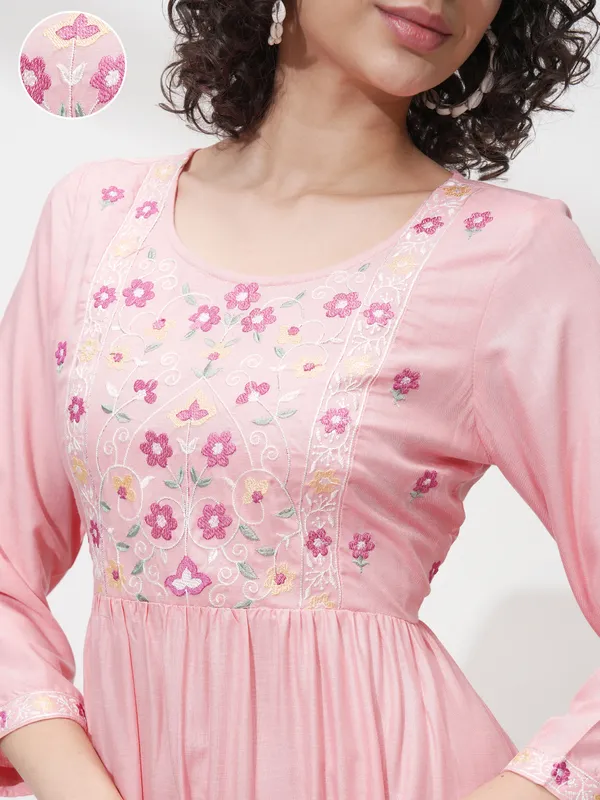 Vishudh Women Pink Embroidered A-Line Kurta