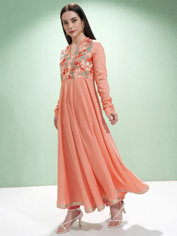 Vishudh Women Coral Embroidered A-Line Kurta