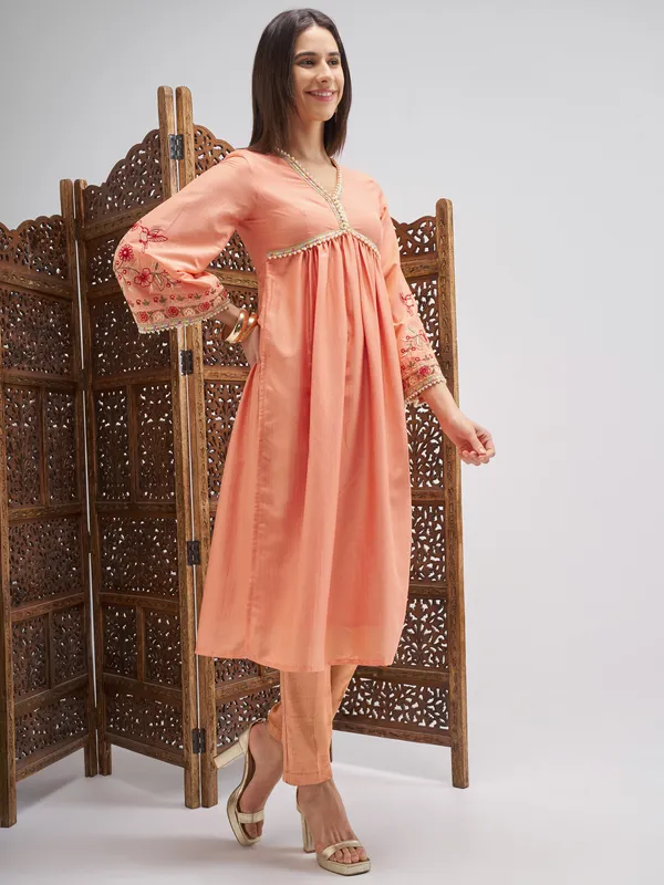 Vishudh Women Peach Embroidered Anarkali Kurta