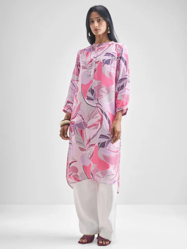 Vishudh Women Purple Printed Straight Kurta