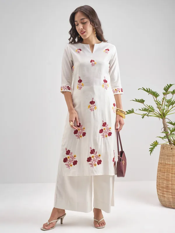 Vishudh Women Purple Printed Straight Kurta