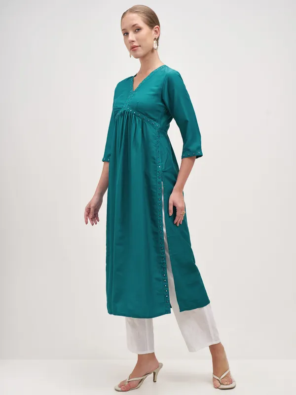 Vishudh Women Teal Embroidered Anarkali Kurta
