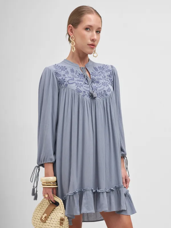 Vishudh Women Blue Embroidered A-Line Dress