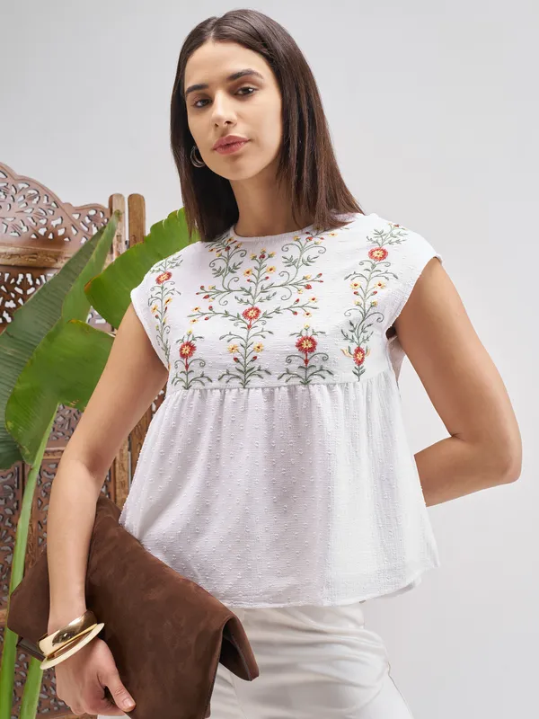 Vishudh Women White Embroidered Top