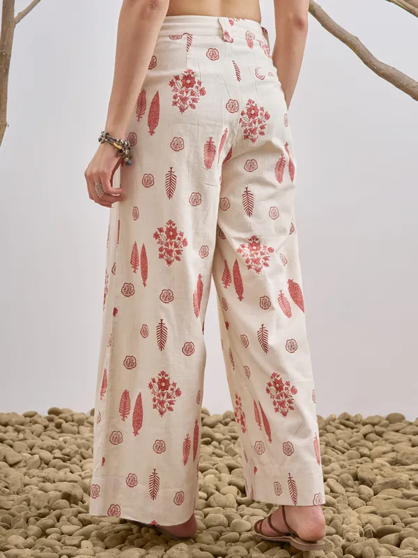 Vara By Vishudh Women Off White Printed Wide Leg Plazzo