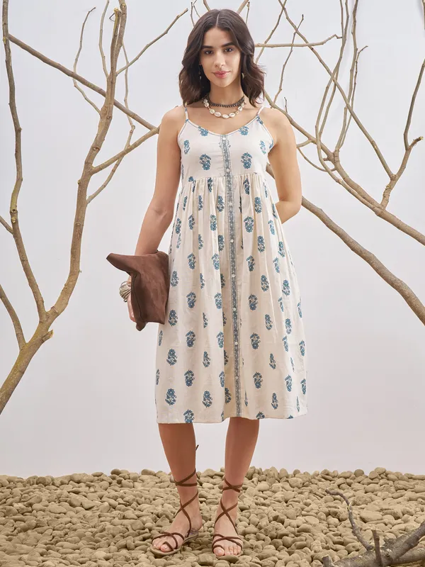 Vara By Vishudh Women Off White Printed Fit and Flare Dress